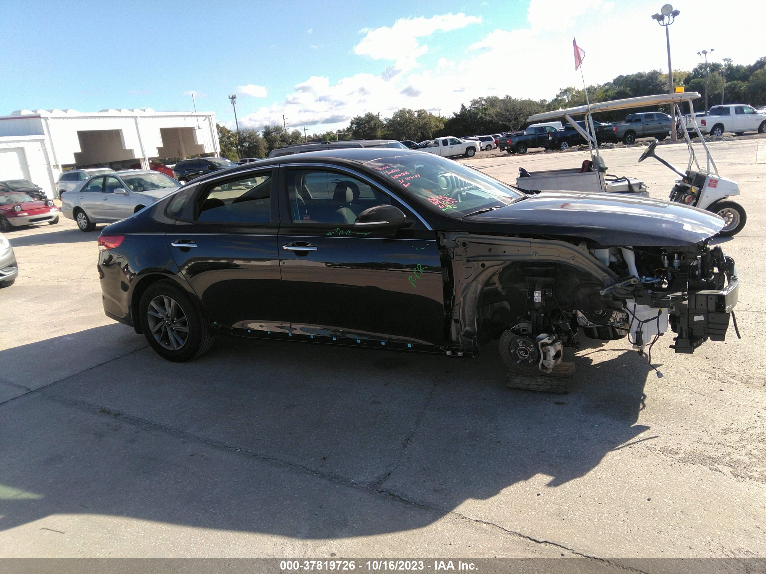 Photo 13 VIN: 5XXGT4L32LG415505 - KIA OPTIMA 