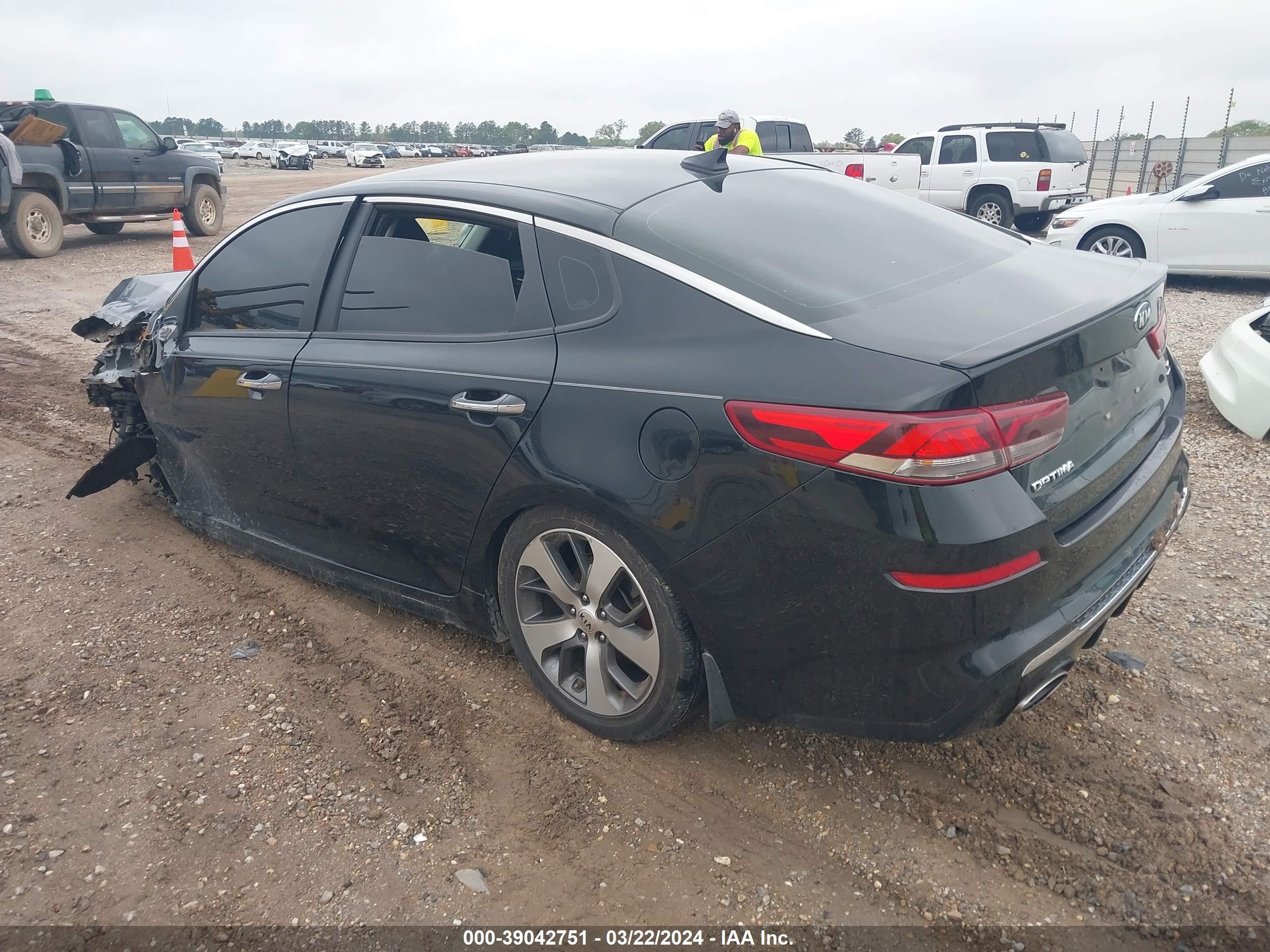 Photo 2 VIN: 5XXGT4L32LG449959 - KIA OPTIMA 