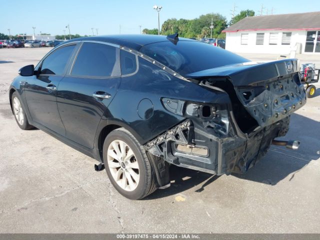 Photo 2 VIN: 5XXGT4L33GG002028 - KIA OPTIMA 