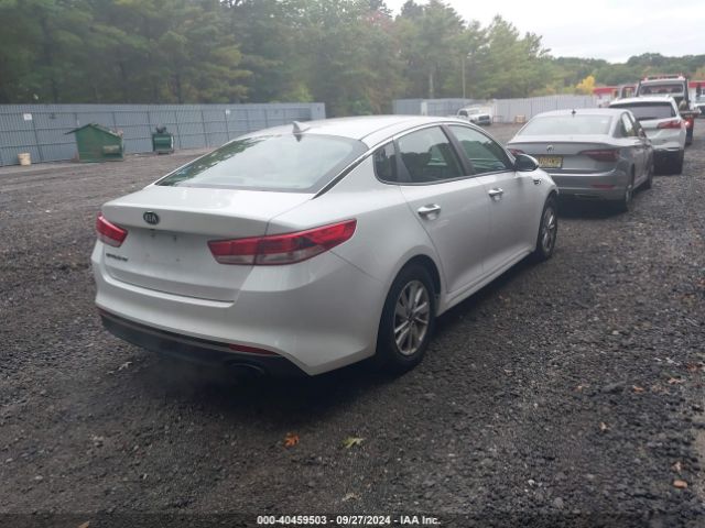 Photo 3 VIN: 5XXGT4L33GG058163 - KIA OPTIMA 