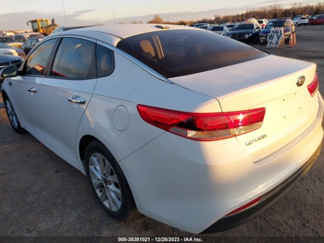 Photo 2 VIN: 5XXGT4L33GG071317 - KIA OPTIMA 