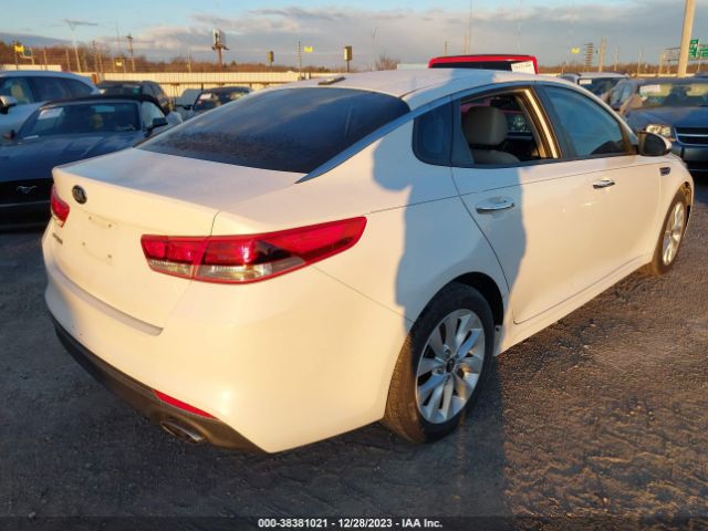 Photo 3 VIN: 5XXGT4L33GG071317 - KIA OPTIMA 