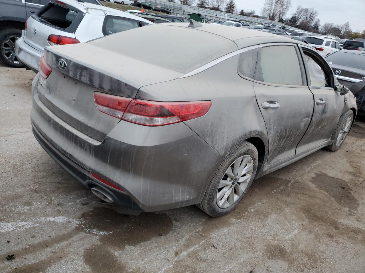 Photo 2 VIN: 5XXGT4L33GG072239 - KIA OPTIMA 