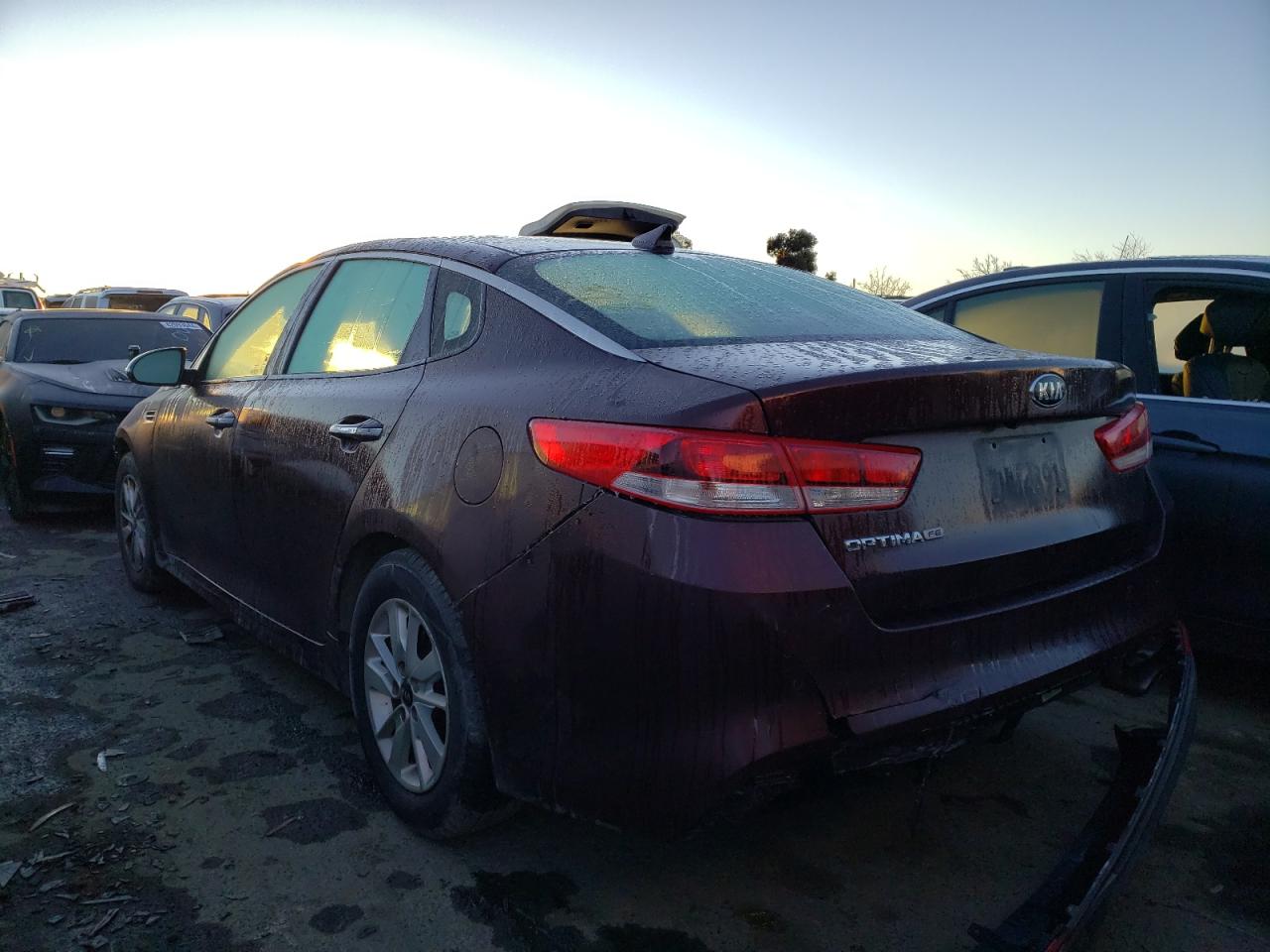 Photo 1 VIN: 5XXGT4L33GG090241 - KIA OPTIMA 