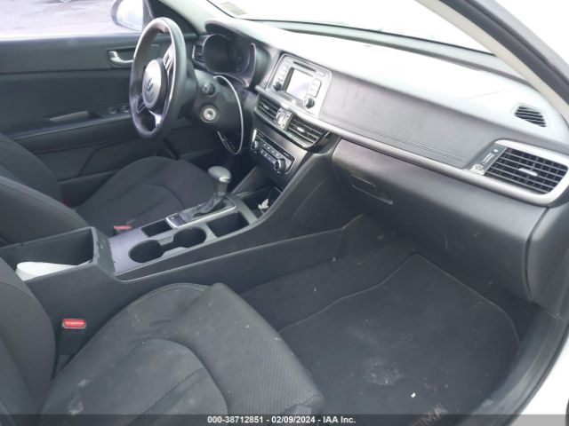 Photo 4 VIN: 5XXGT4L33GG111136 - KIA OPTIMA 