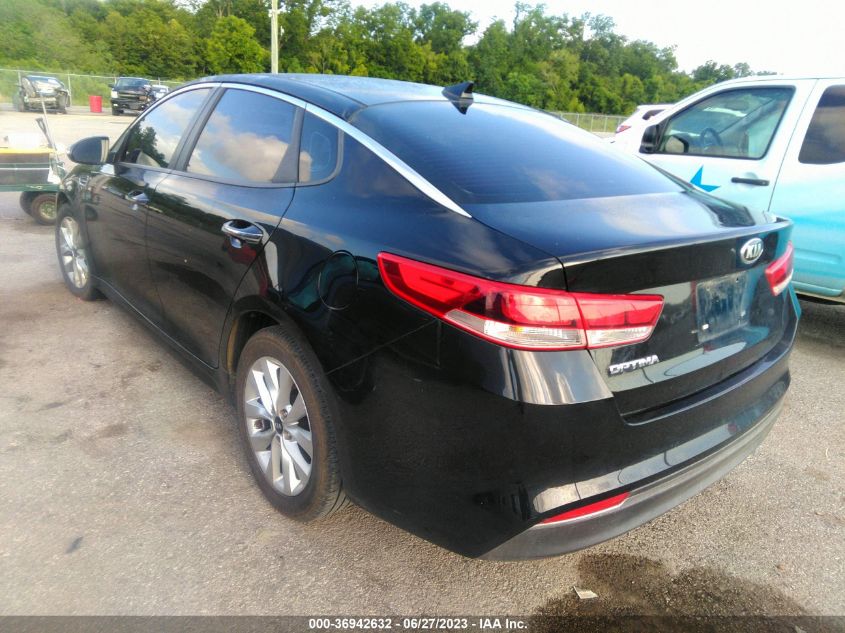 Photo 2 VIN: 5XXGT4L33HG131307 - KIA OPTIMA 