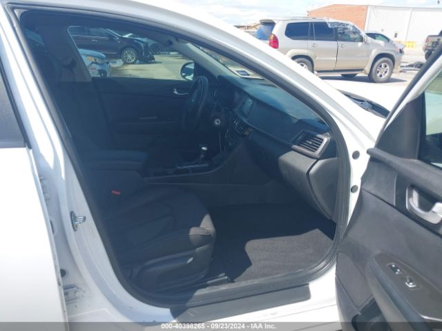 Photo 4 VIN: 5XXGT4L33HG153369 - KIA OPTIMA 