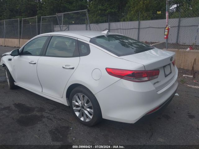 Photo 2 VIN: 5XXGT4L33HG162475 - KIA OPTIMA 