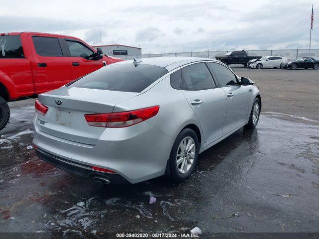 Photo 3 VIN: 5XXGT4L33HG169085 - KIA OPTIMA 