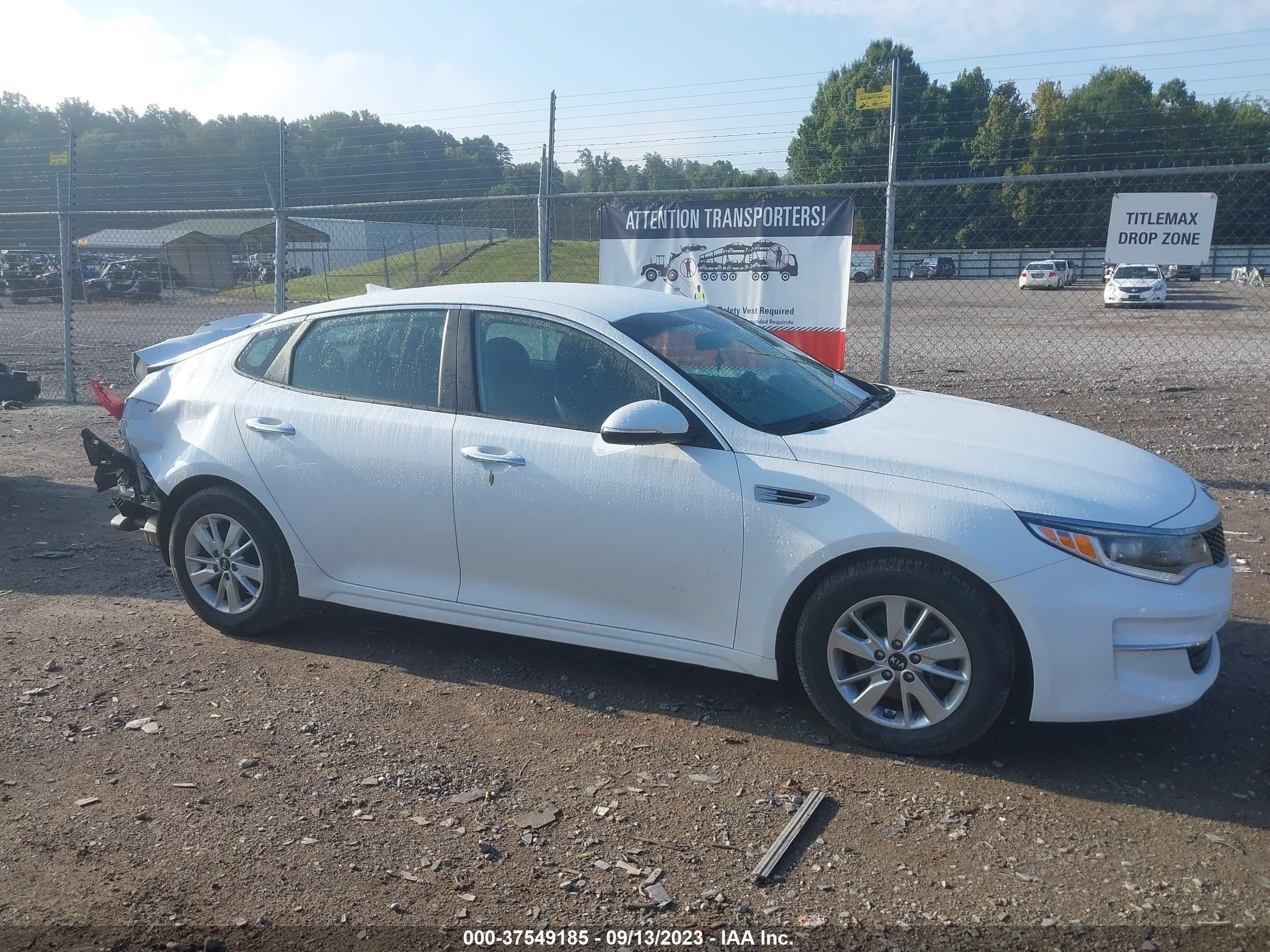 Photo 12 VIN: 5XXGT4L33JG179413 - KIA OPTIMA 