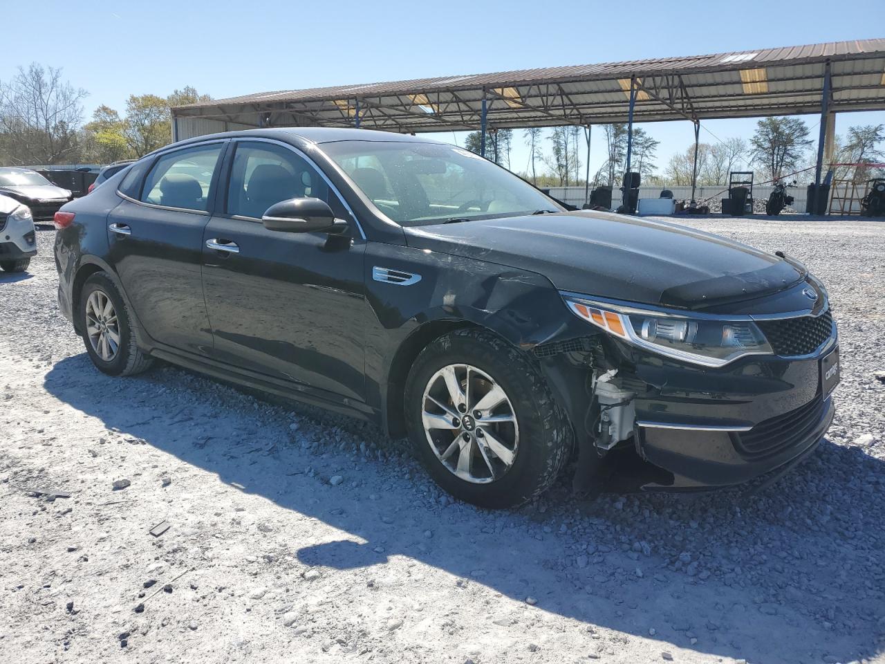 Photo 3 VIN: 5XXGT4L33JG182845 - KIA OPTIMA 