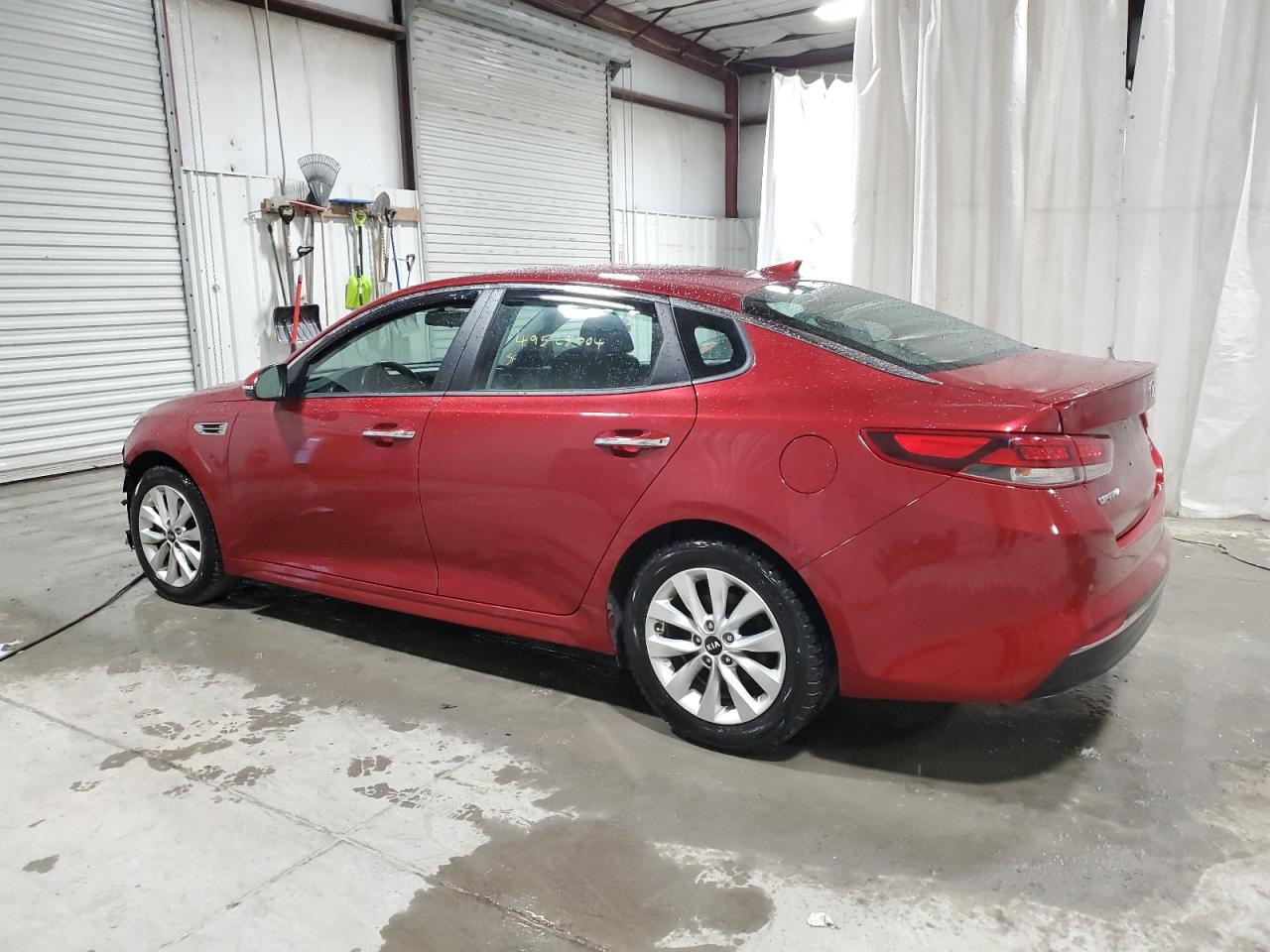 Photo 1 VIN: 5XXGT4L33JG195045 - KIA OPTIMA 