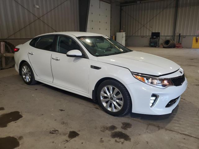 Photo 3 VIN: 5XXGT4L33JG225239 - KIA OPTIMA LX 