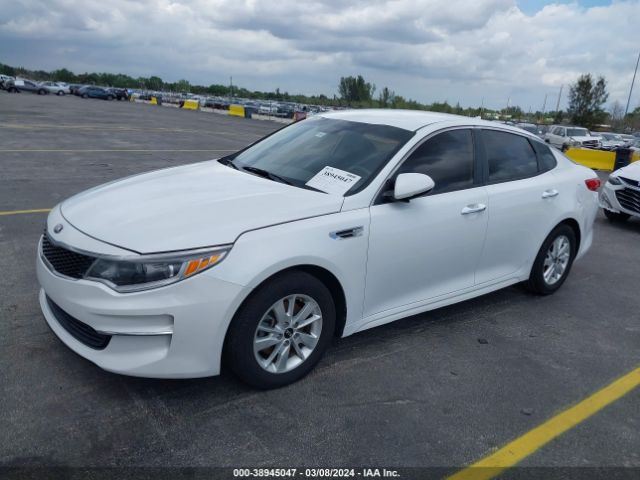 Photo 1 VIN: 5XXGT4L33JG235026 - KIA OPTIMA 