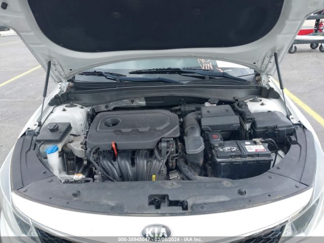 Photo 9 VIN: 5XXGT4L33JG235026 - KIA OPTIMA 