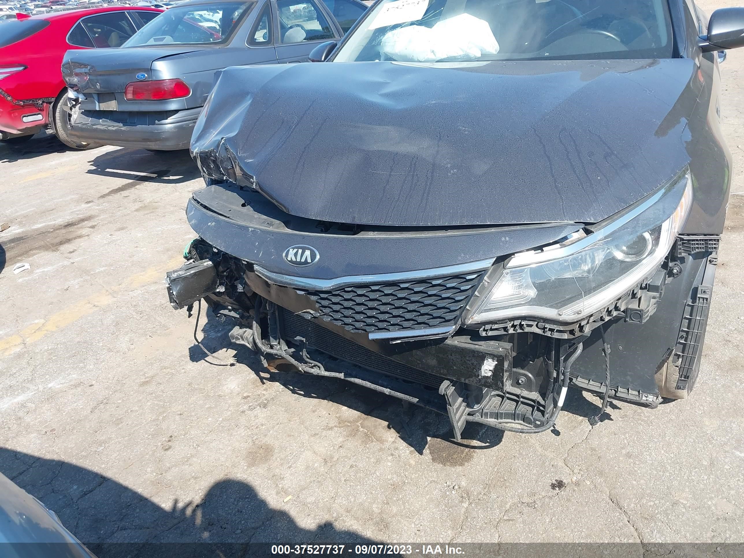 Photo 11 VIN: 5XXGT4L33JG241621 - KIA OPTIMA 