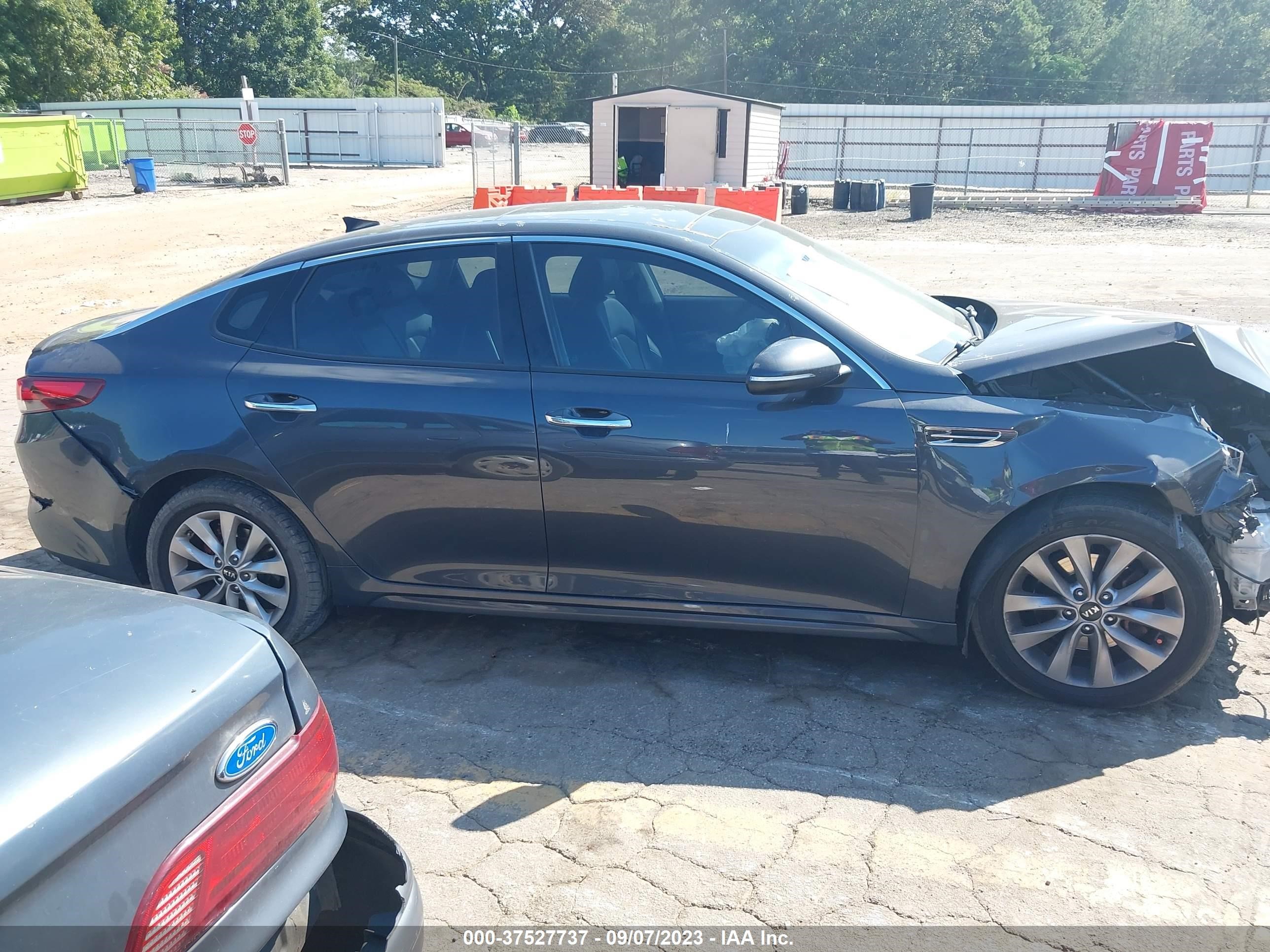 Photo 12 VIN: 5XXGT4L33JG241621 - KIA OPTIMA 