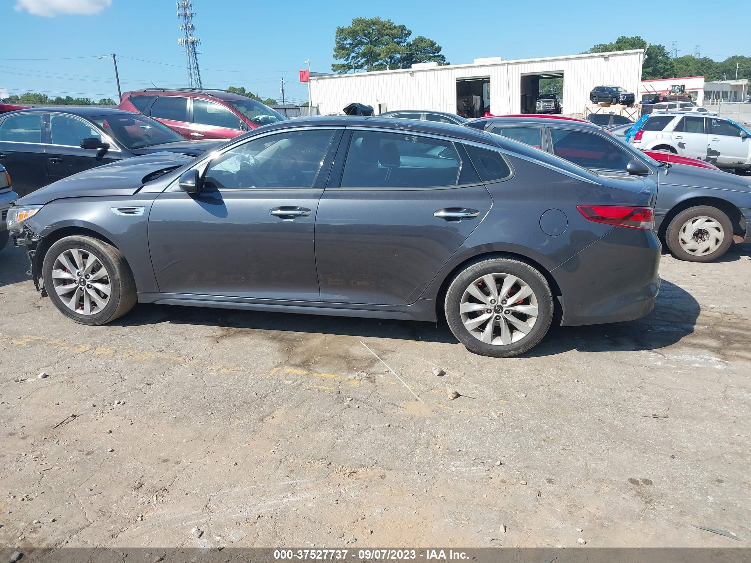 Photo 13 VIN: 5XXGT4L33JG241621 - KIA OPTIMA 