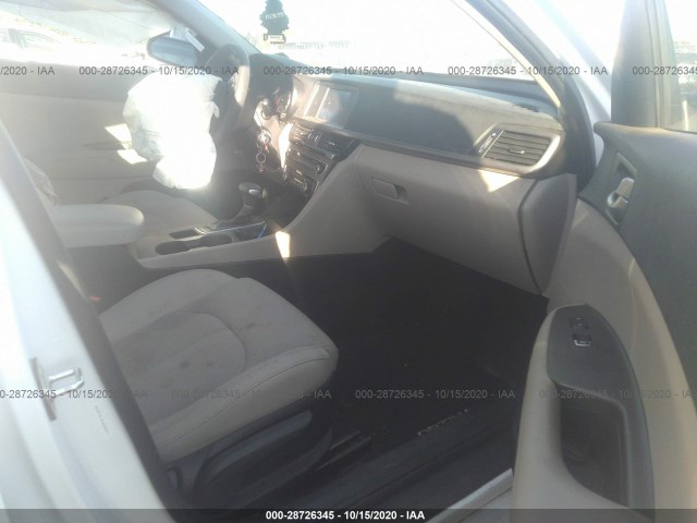 Photo 4 VIN: 5XXGT4L33JG252411 - KIA OPTIMA 