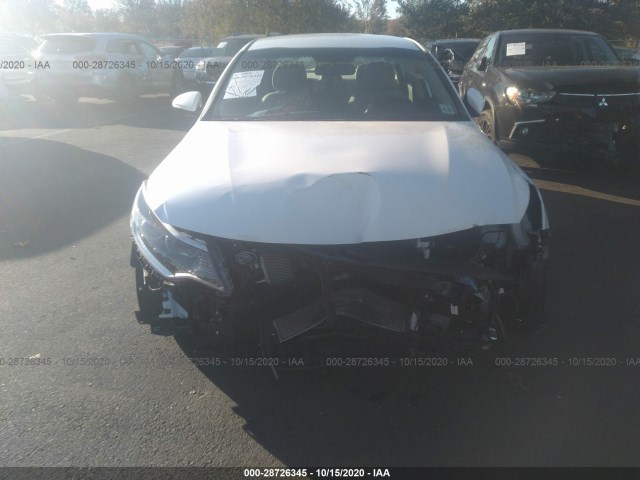 Photo 5 VIN: 5XXGT4L33JG252411 - KIA OPTIMA 