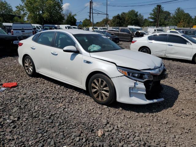 Photo 3 VIN: 5XXGT4L33JG264266 - KIA OPTIMA LX 