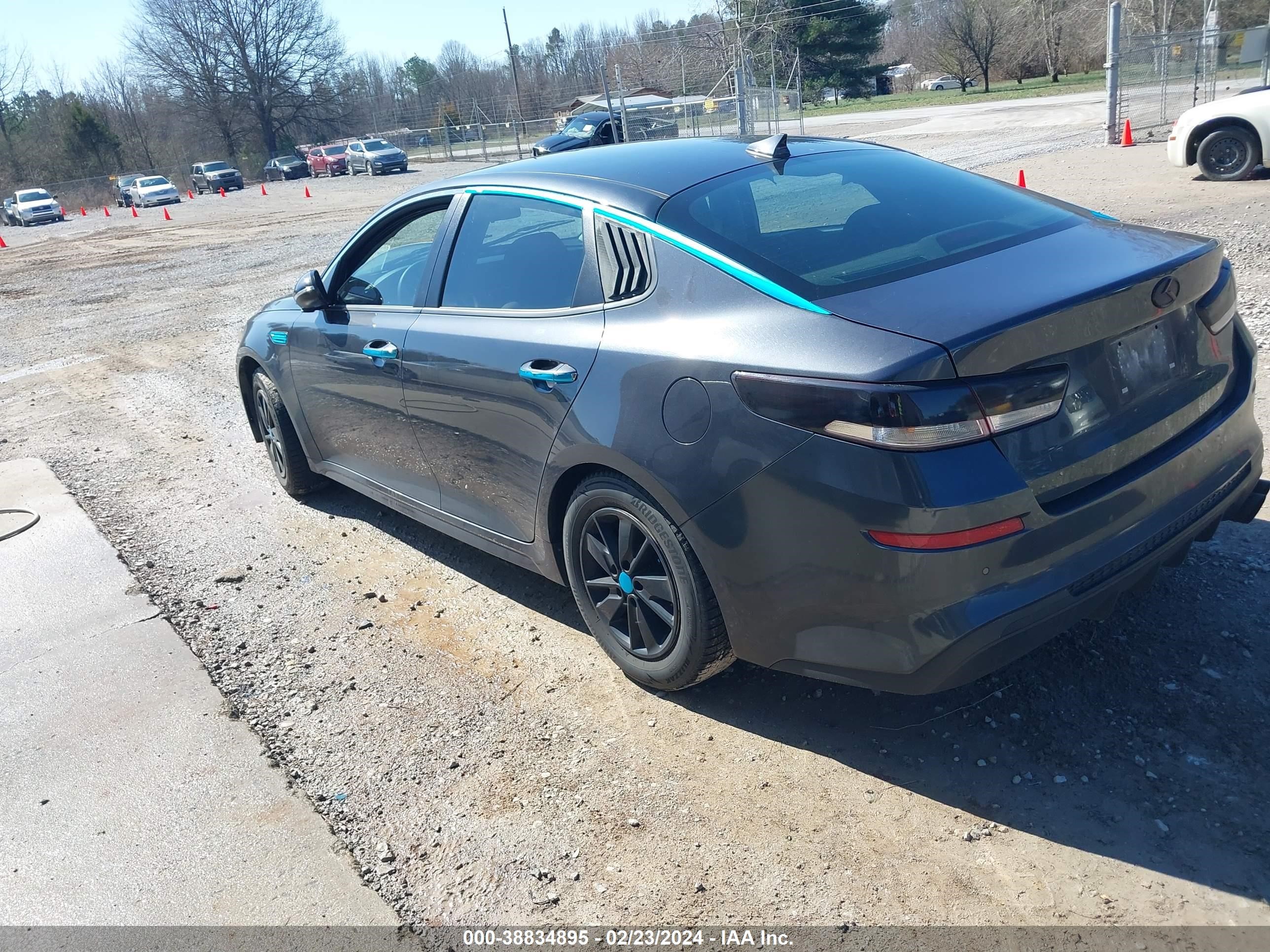 Photo 2 VIN: 5XXGT4L33KG279481 - KIA OPTIMA 