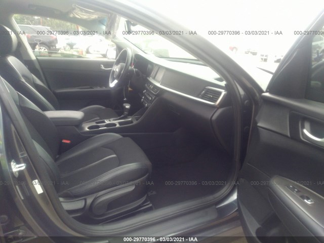 Photo 4 VIN: 5XXGT4L33KG319137 - KIA OPTIMA 