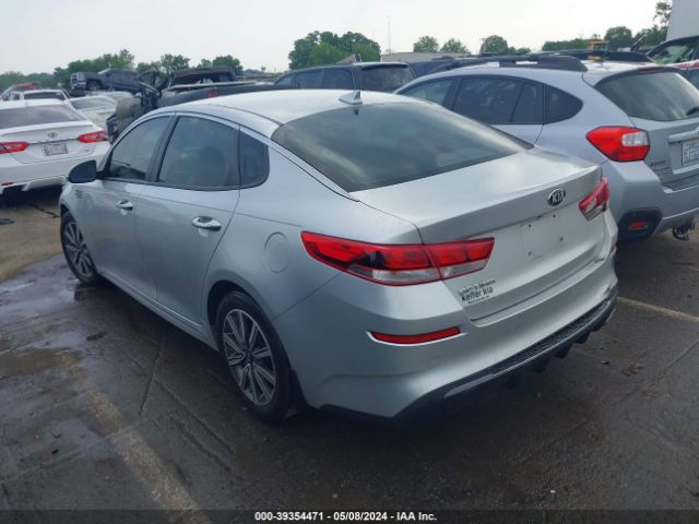 Photo 2 VIN: 5XXGT4L33KG360500 - KIA OPTIMA 