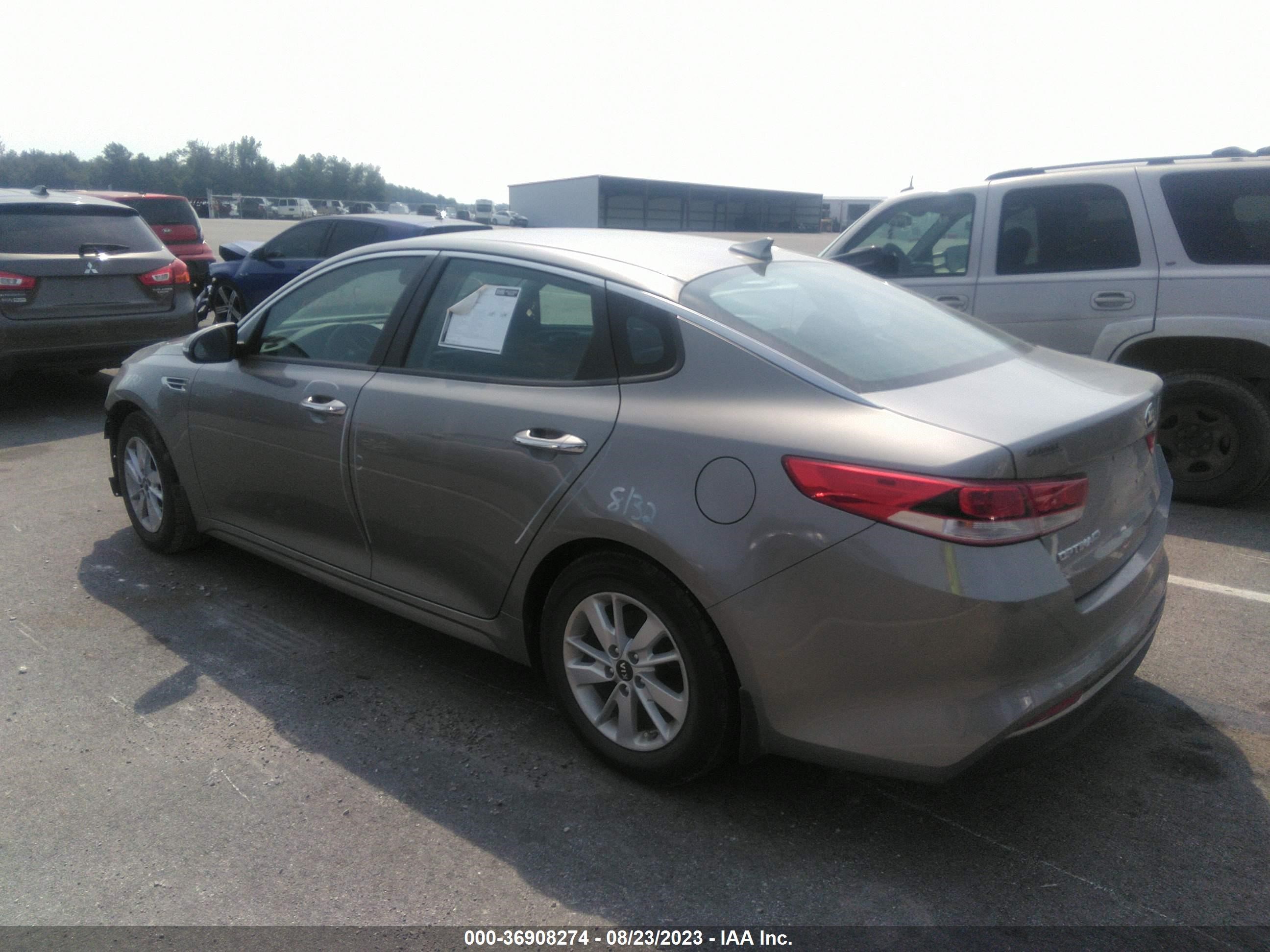 Photo 2 VIN: 5XXGT4L34GG089230 - KIA OPTIMA 