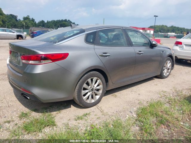 Photo 3 VIN: 5XXGT4L34HG123961 - KIA OPTIMA 