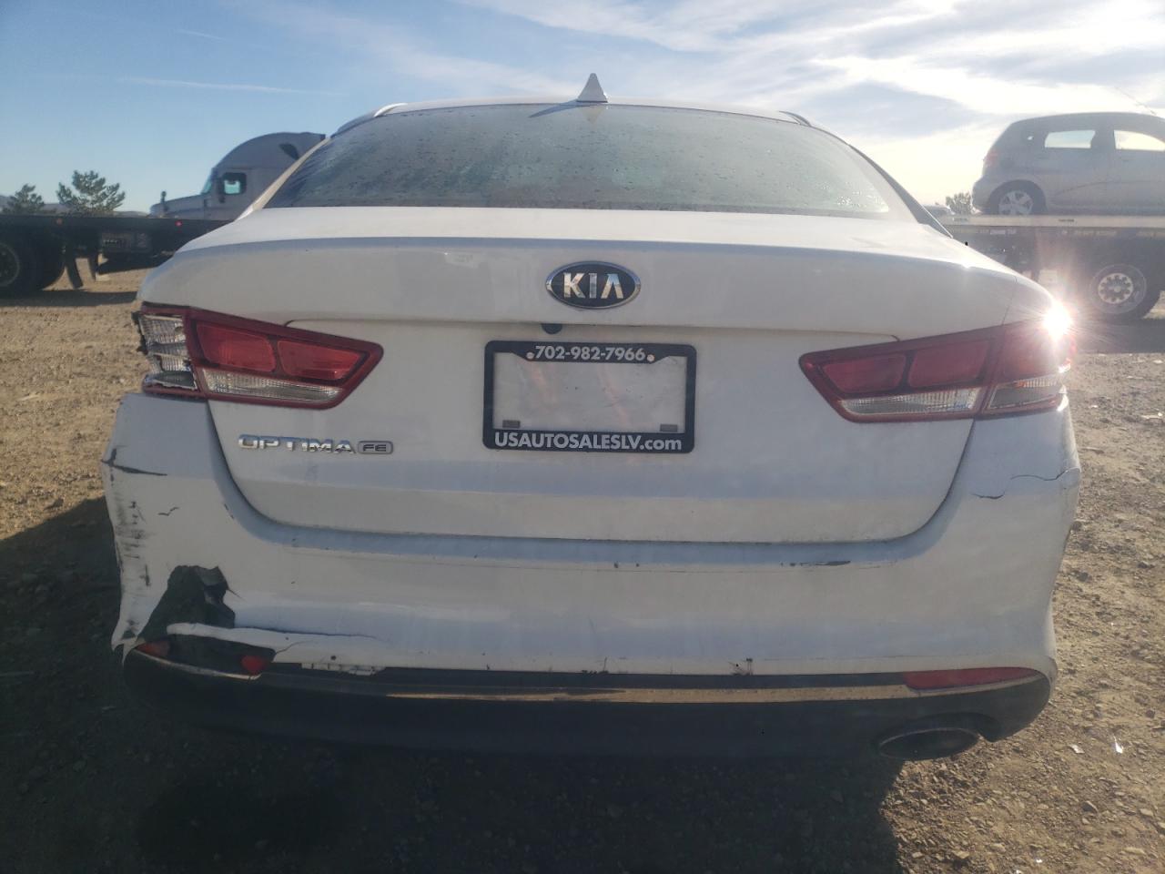 Photo 5 VIN: 5XXGT4L34HG138380 - KIA OPTIMA 