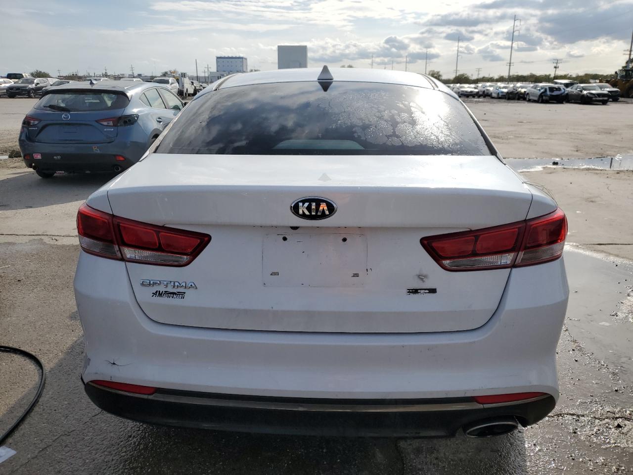 Photo 5 VIN: 5XXGT4L34HG170889 - KIA OPTIMA 