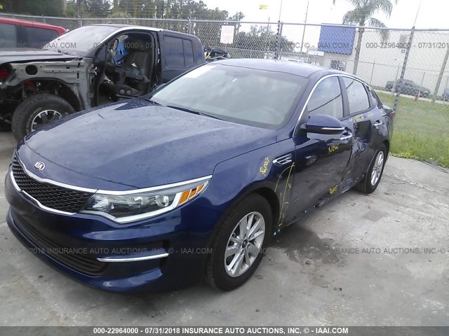 Photo 5 VIN: 5XXGT4L34JG197354 - KIA OPTIMA 