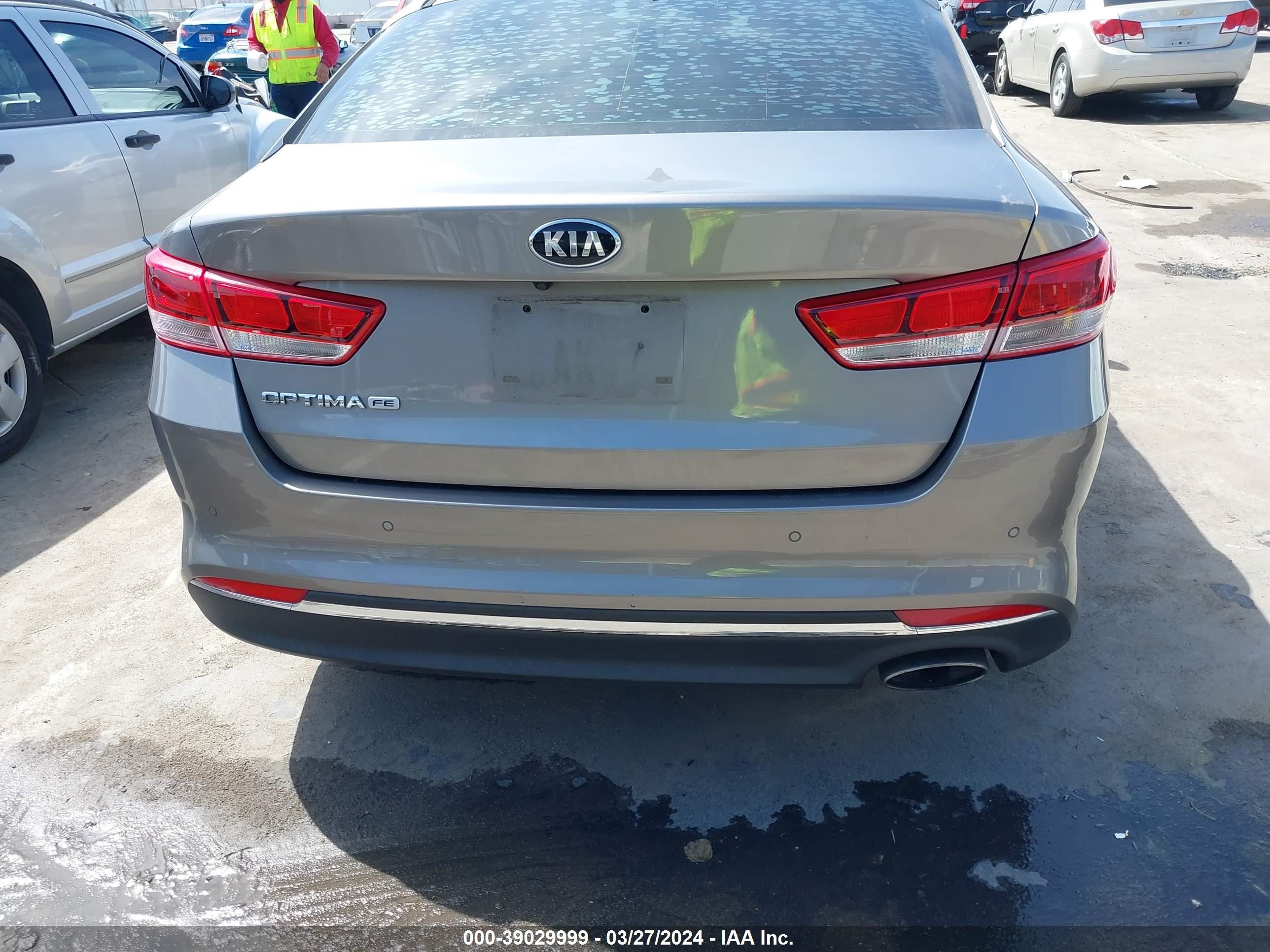 Photo 14 VIN: 5XXGT4L34JG222494 - KIA OPTIMA 