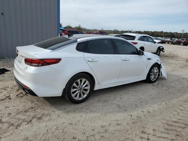 Photo 2 VIN: 5XXGT4L34JG246505 - KIA OPTIMA 