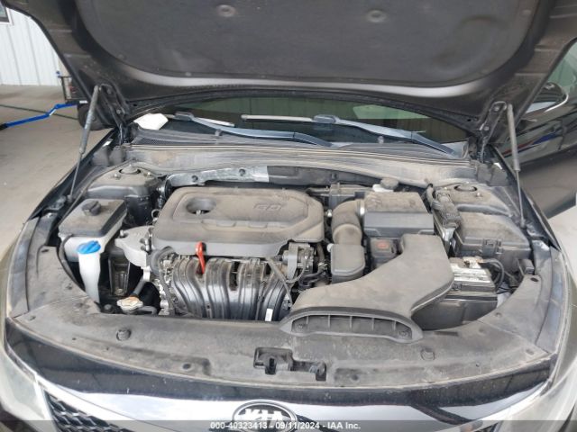 Photo 9 VIN: 5XXGT4L34JG249257 - KIA OPTIMA 