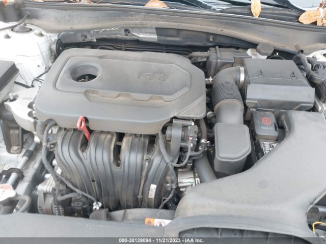 Photo 9 VIN: 5XXGT4L34JG257424 - KIA OPTIMA 