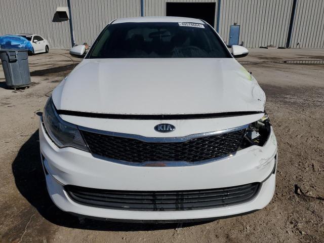 Photo 4 VIN: 5XXGT4L34JG258816 - KIA OPTIMA 