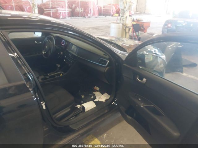 Photo 4 VIN: 5XXGT4L34JG262588 - KIA OPTIMA 