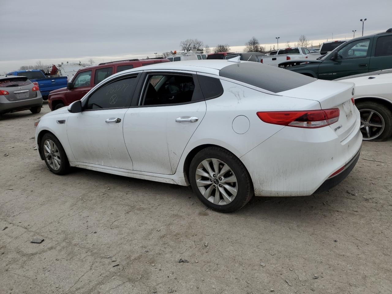 Photo 1 VIN: 5XXGT4L34JG263577 - KIA OPTIMA 