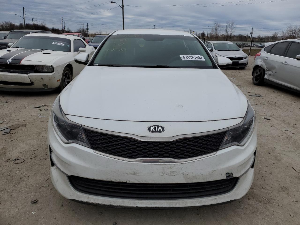 Photo 4 VIN: 5XXGT4L34JG263577 - KIA OPTIMA 