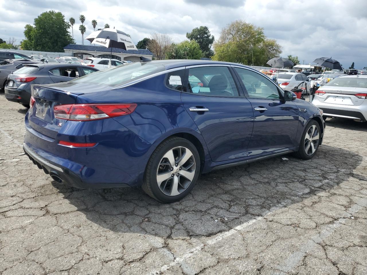 Photo 2 VIN: 5XXGT4L34KG283507 - KIA OPTIMA 