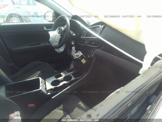 Photo 4 VIN: 5XXGT4L34KG284477 - KIA OPTIMA 