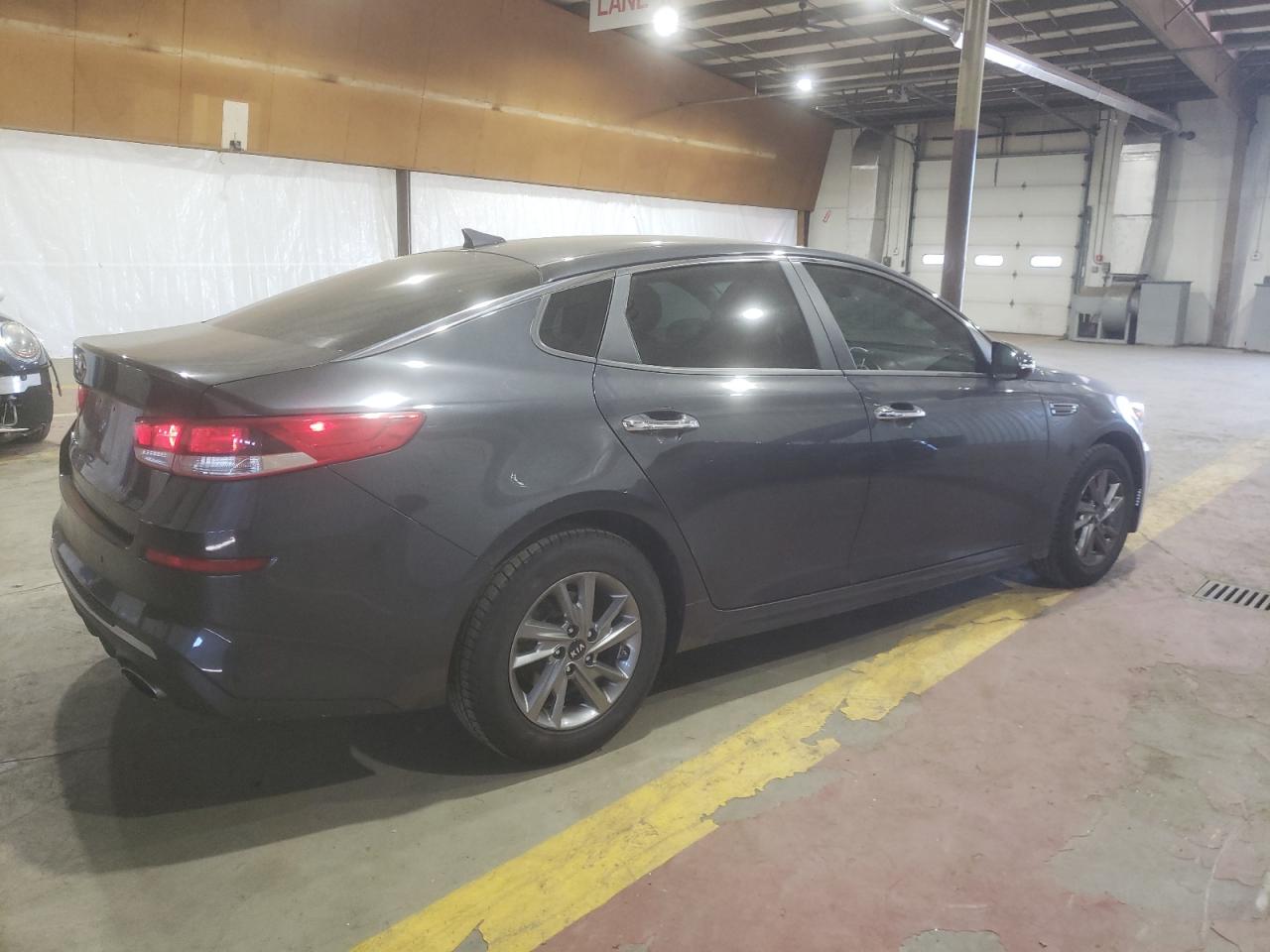 Photo 2 VIN: 5XXGT4L34KG297293 - KIA OPTIMA 