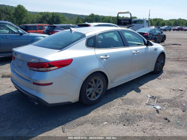 Photo 3 VIN: 5XXGT4L34KG343611 - KIA OPTIMA 