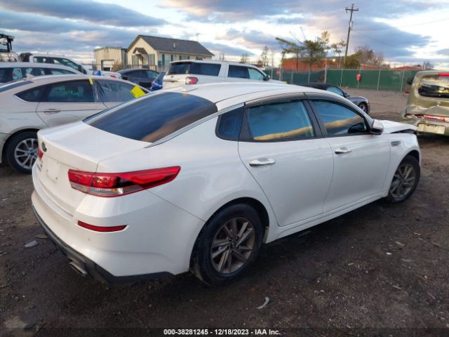 Photo 3 VIN: 5XXGT4L34KG358660 - KIA OPTIMA 