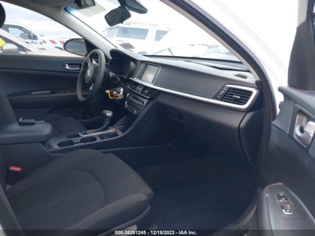 Photo 4 VIN: 5XXGT4L34KG358660 - KIA OPTIMA 