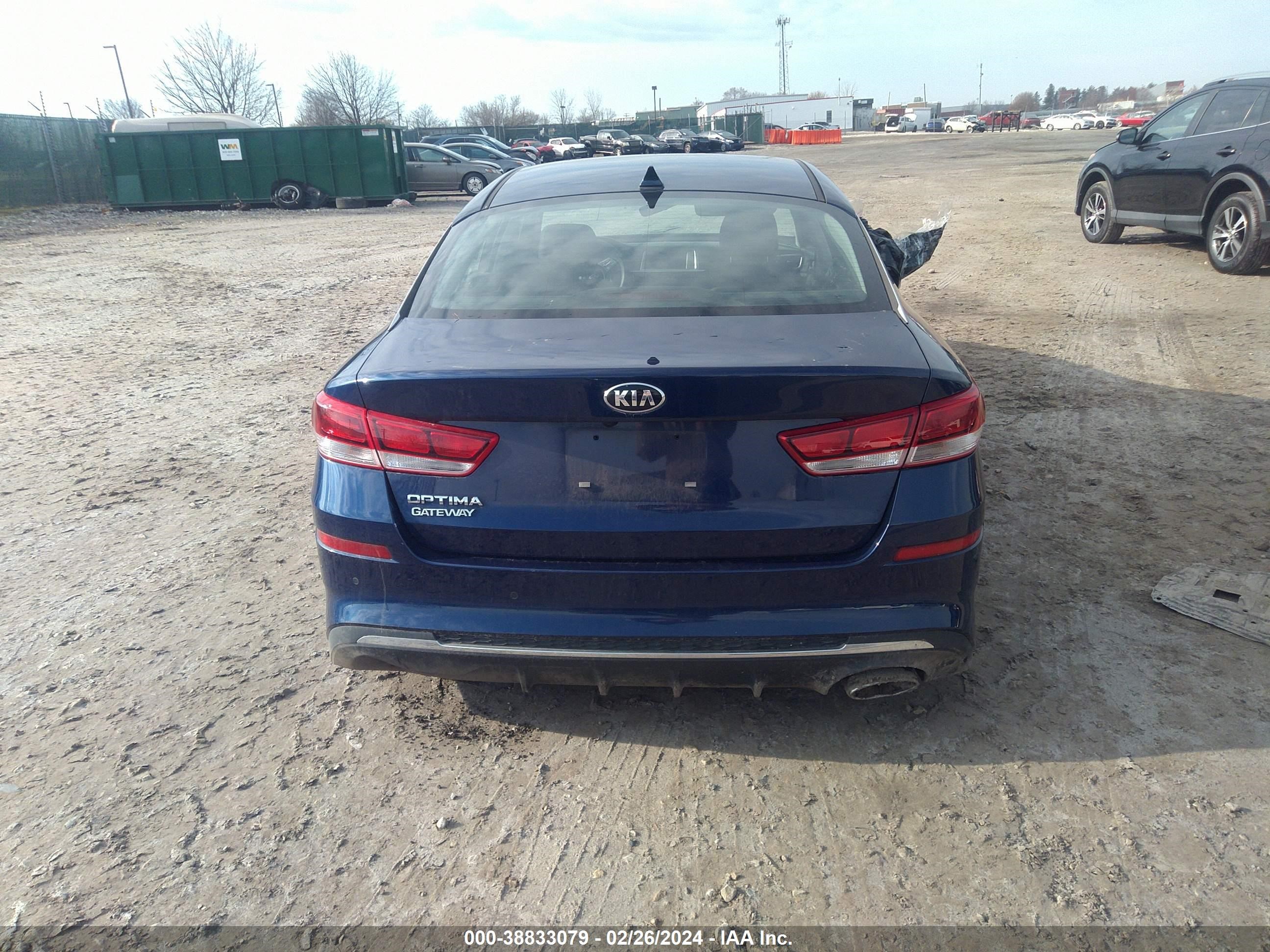 Photo 16 VIN: 5XXGT4L34KG361557 - KIA OPTIMA 