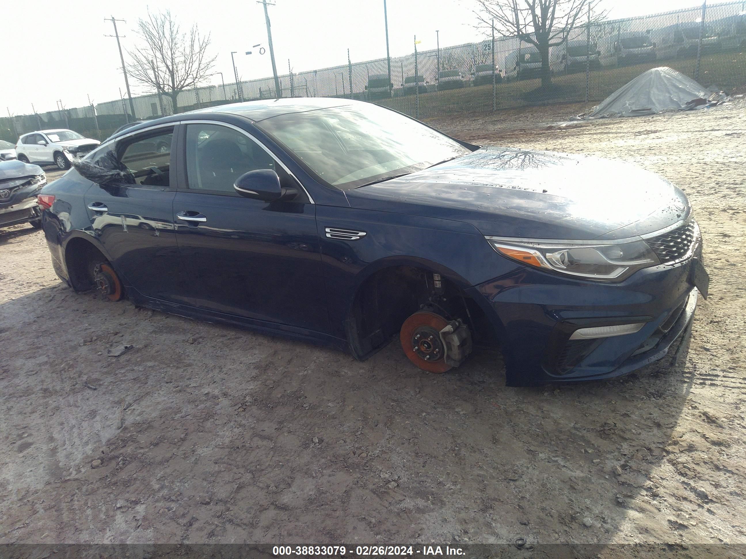 Photo 5 VIN: 5XXGT4L34KG361557 - KIA OPTIMA 