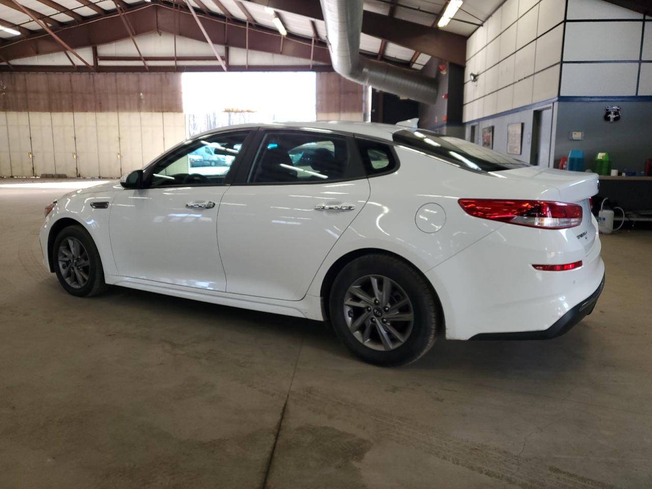 Photo 1 VIN: 5XXGT4L34LG385956 - KIA OPTIMA 